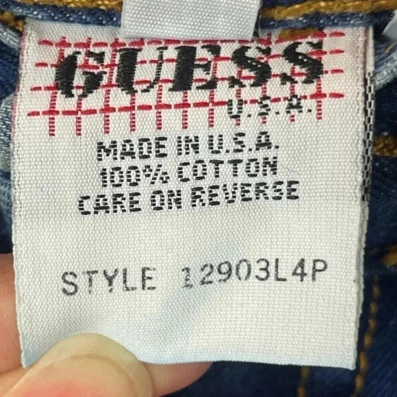 Vintage Guess Jeans Shorts Size 31 USA Cut Off Raw Hem 100% Cotton Spell Out VTG - Picture 5 of 8